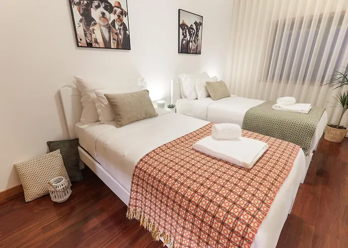 On - Family Retreat - Free Parking *