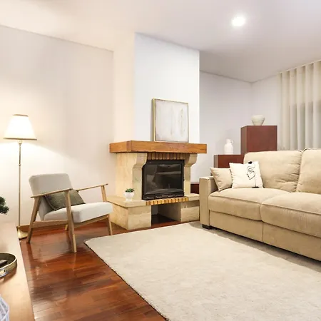 On - Family Retreat - Free Parking * Oporto