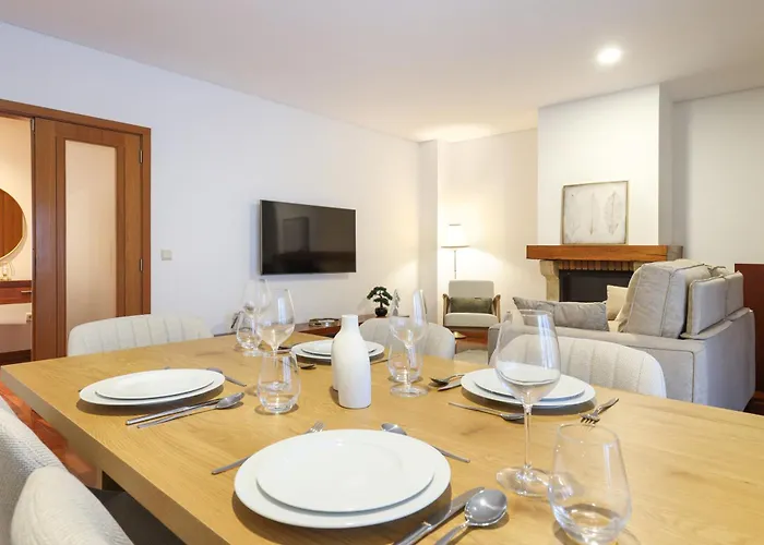 On - Family Retreat - Free Parking * Porto
