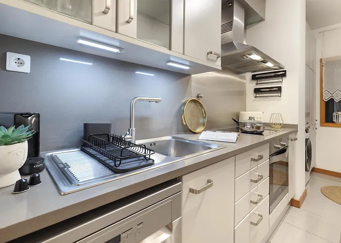 On - Family Retreat - Free Parking * Porto