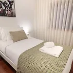 アパート On - Family Retreat - Free Parking ポルト
