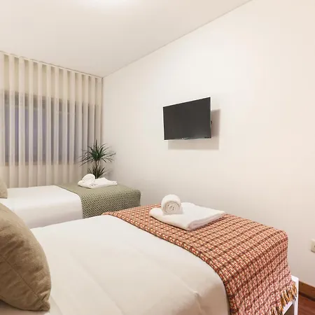 On - Family Retreat - Free Parking * Porto