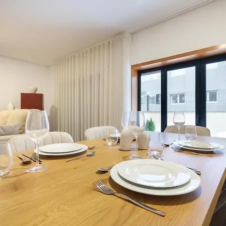 Apartament On - Family Retreat - Free Parking Porto