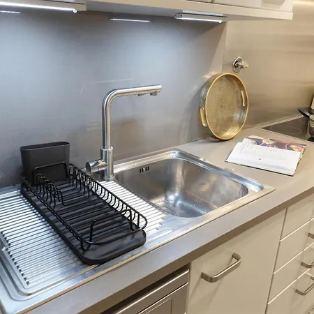 On - Family Retreat - Free Parking Apartament *